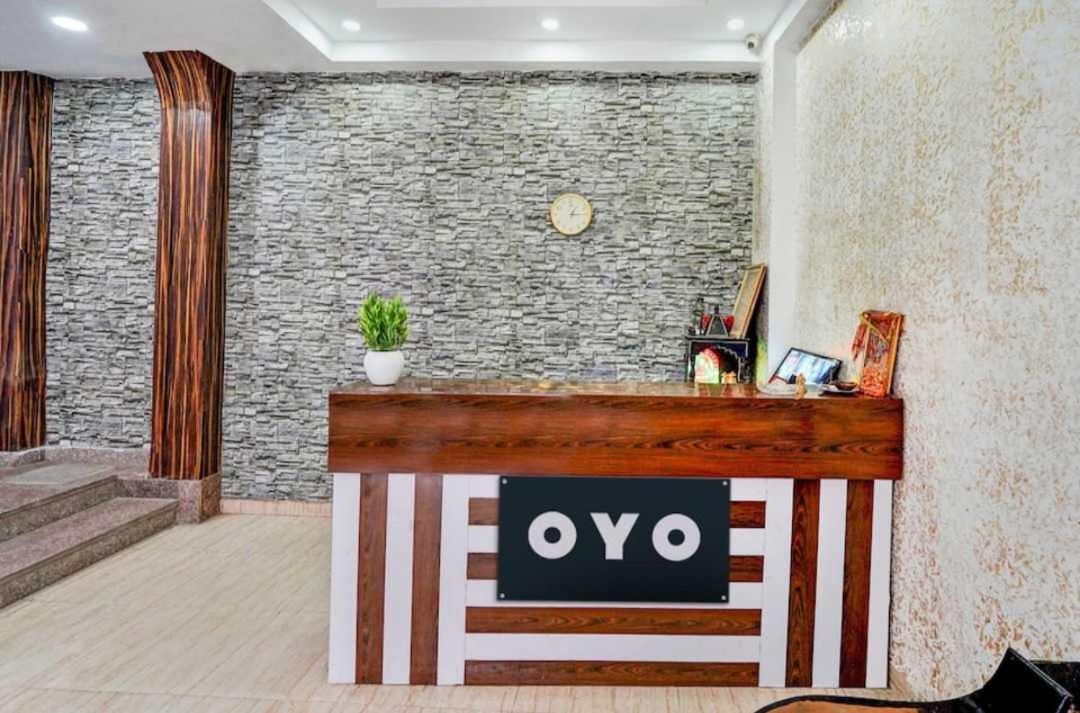 Hotel O Anshu B&B Нью-Делі Екстер'єр фото
